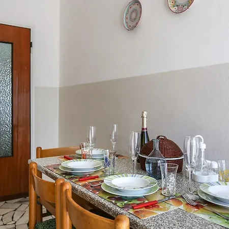 Carpinetum Apartment *